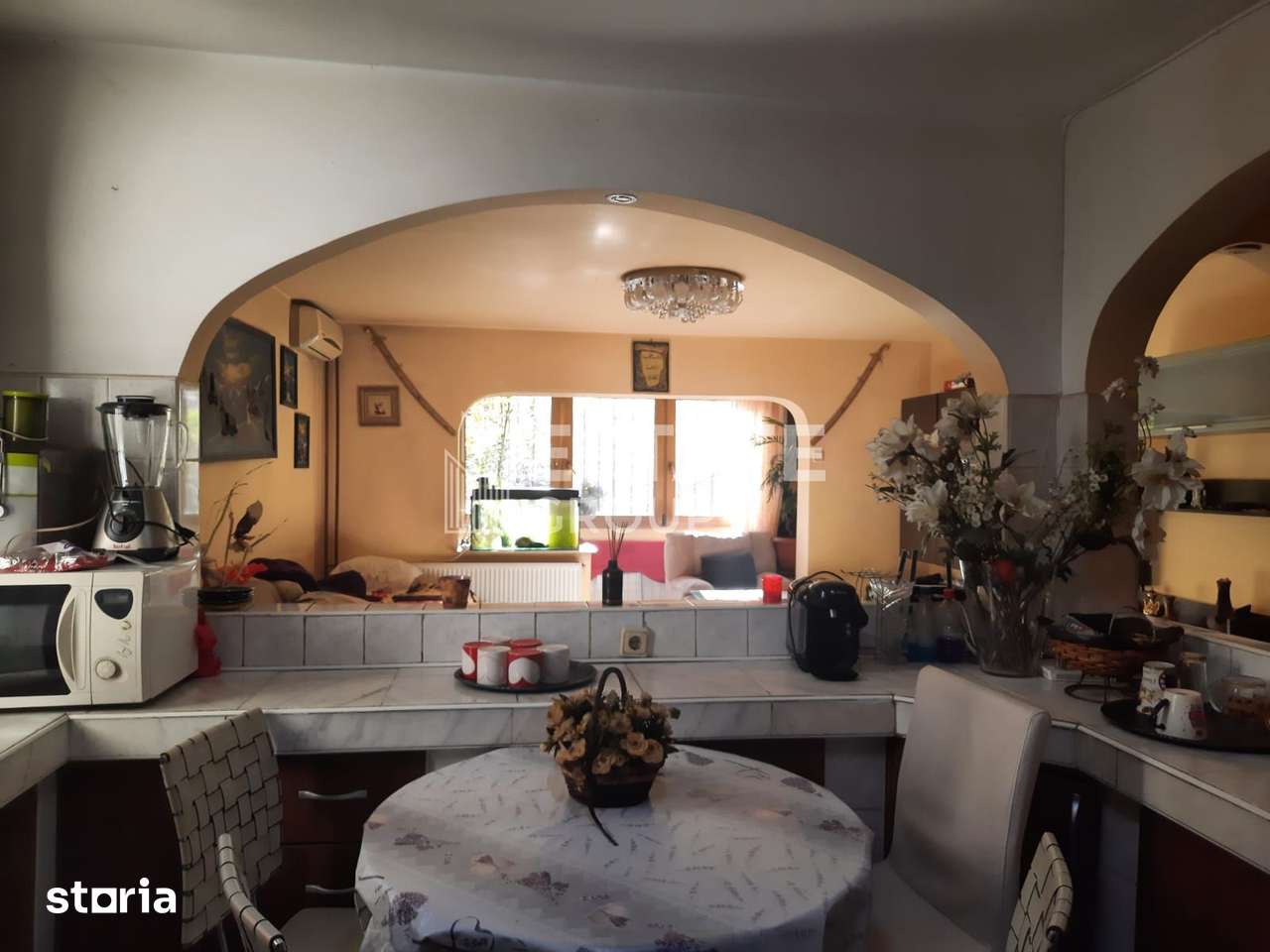 Apartament 3 camere, decomandat, parter — fotografia 1
