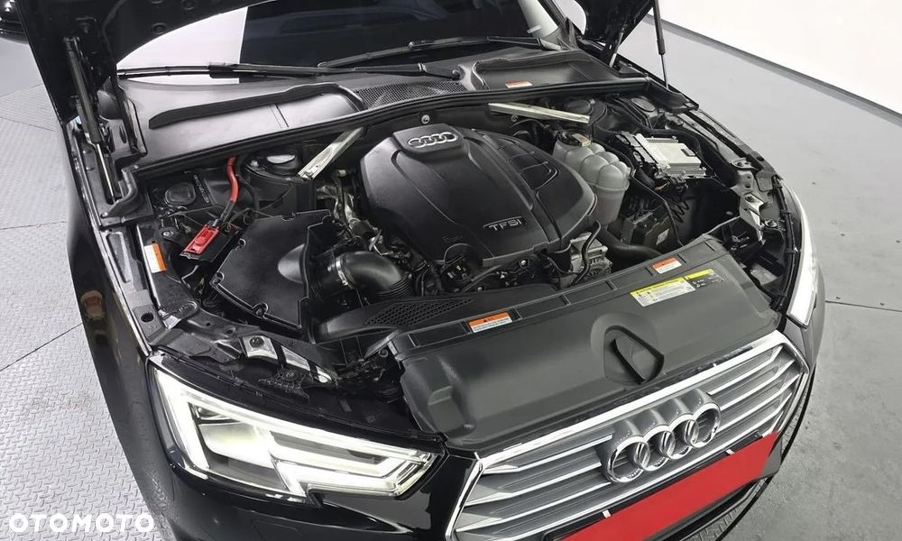 Audi A4 Limousine - 16