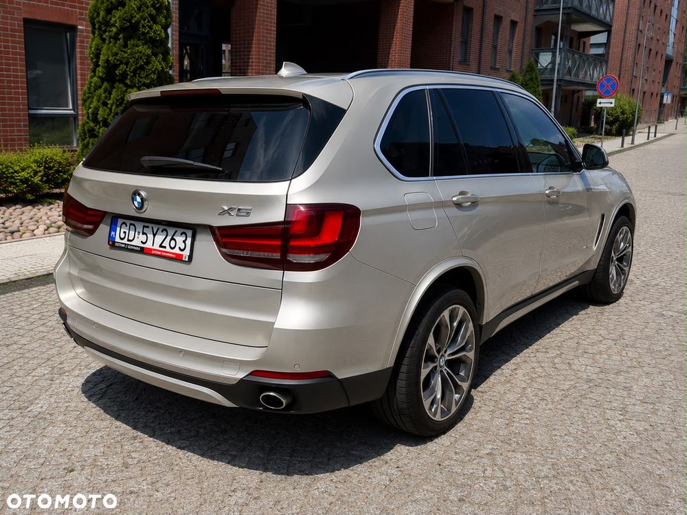 BMW X5 xDrive35i Edition Exclusive - 5