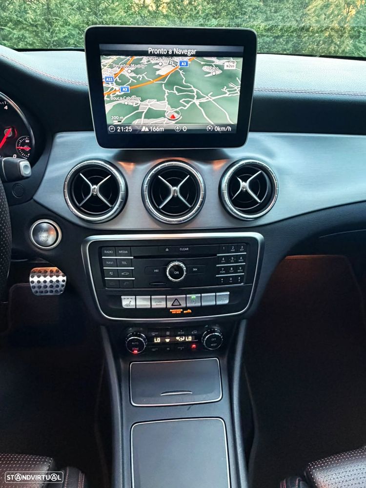 Mercedes-Benz CLA 180 d 7G-DCT AMG Line - 16