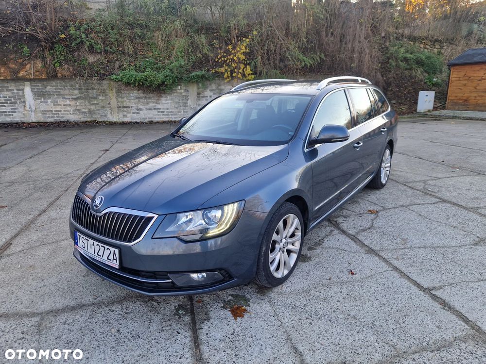 Skoda Superb 2.0 TDI 4x4 Elegance - 16
