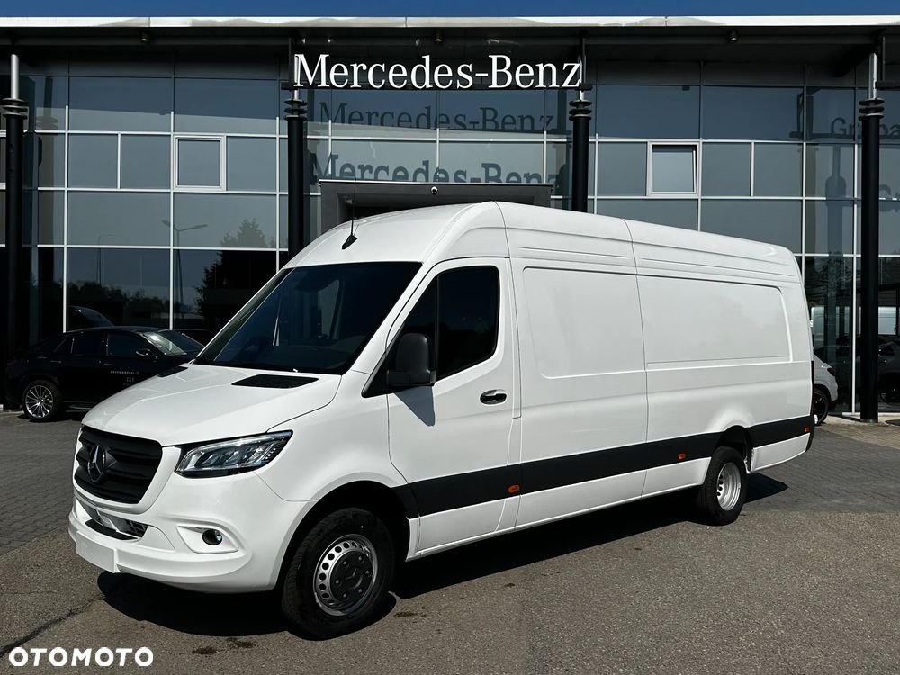 Mercedes-Benz Sprinter - 2