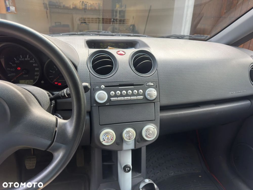 Mitsubishi Colt 1.1 Inform - 4
