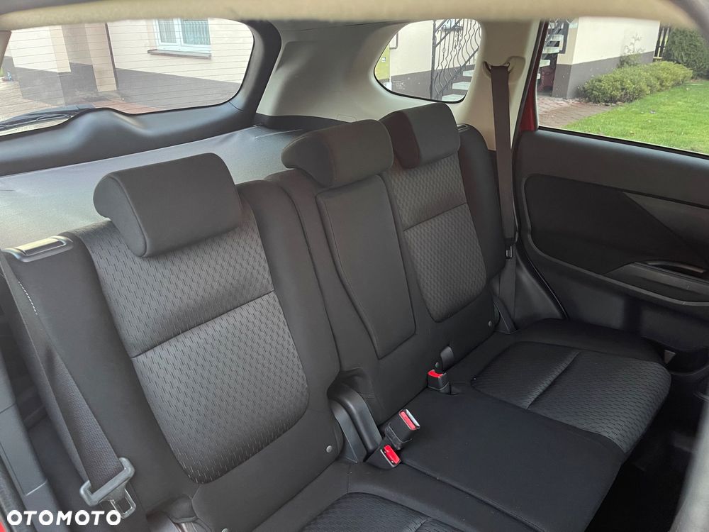 Mitsubishi Outlander 2.0 Intense + 2WD - 15