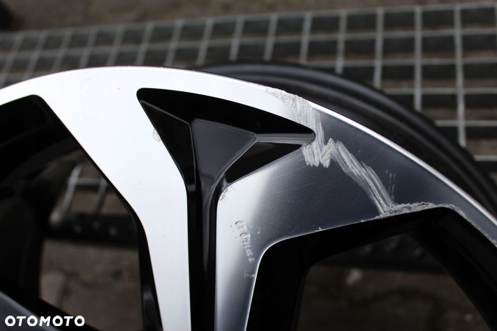 1x oryg ford 18cali 5x108 et 47.5 7j - 2