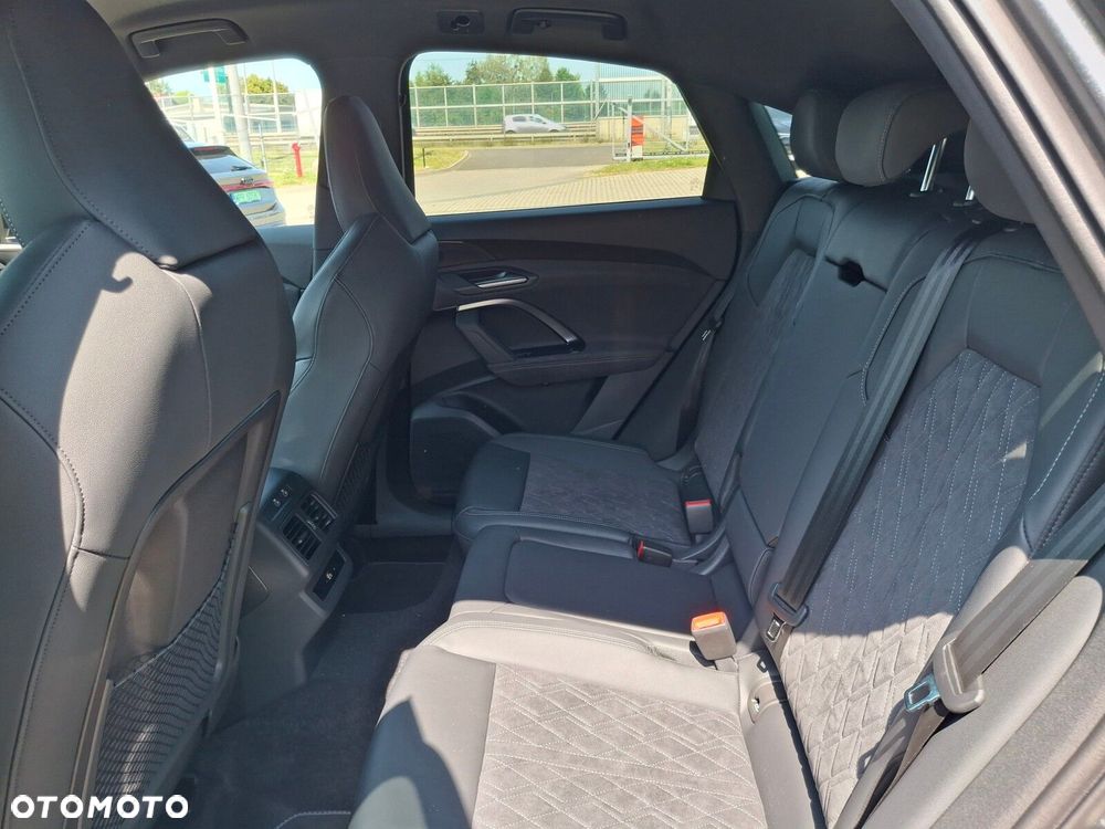Audi Q5 Sportback - 23