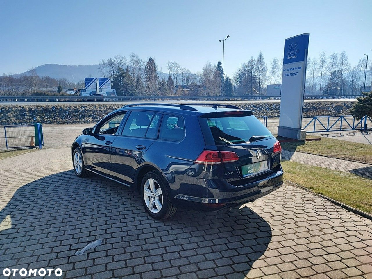 Volkswagen Golf - 6