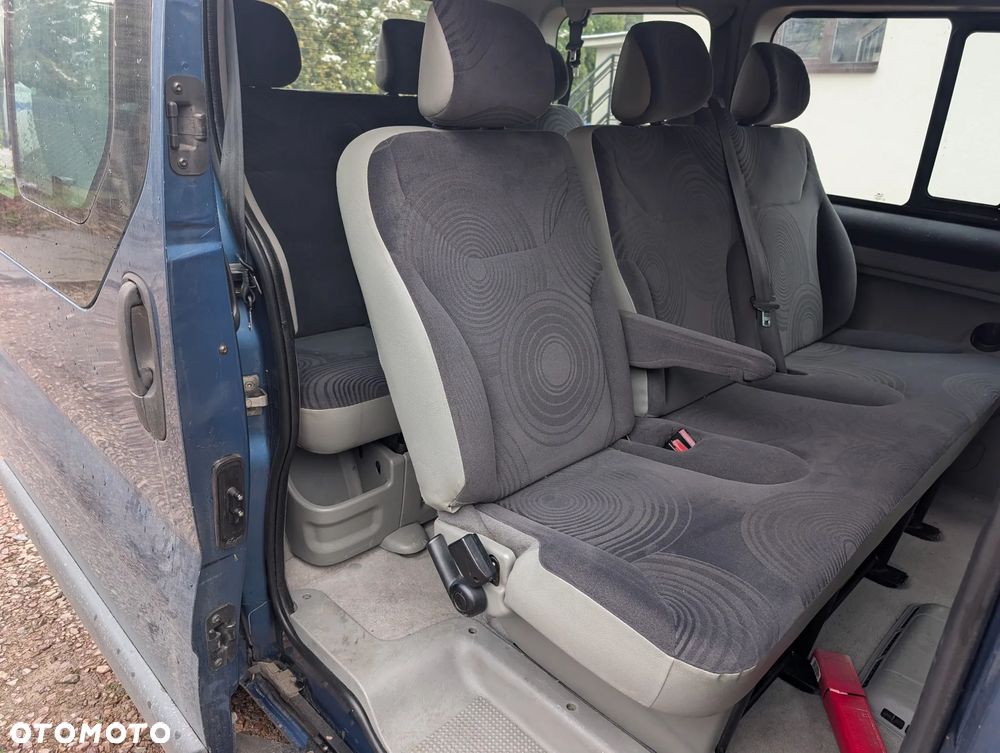 Renault Trafic L1H1 Passenger Lux - 11