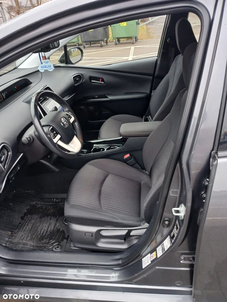 Toyota Prius 1.8 Hybrid Prestige - 13