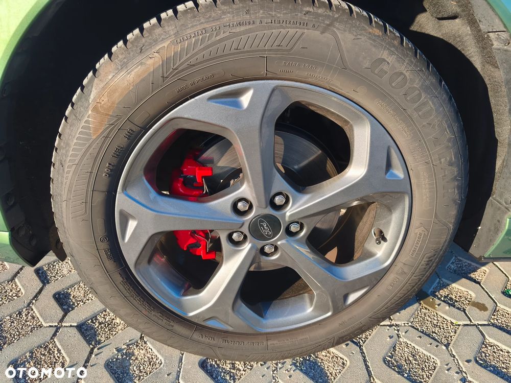 Ford Kuga 1.5 EcoBoost FWD ST-Line X - 28