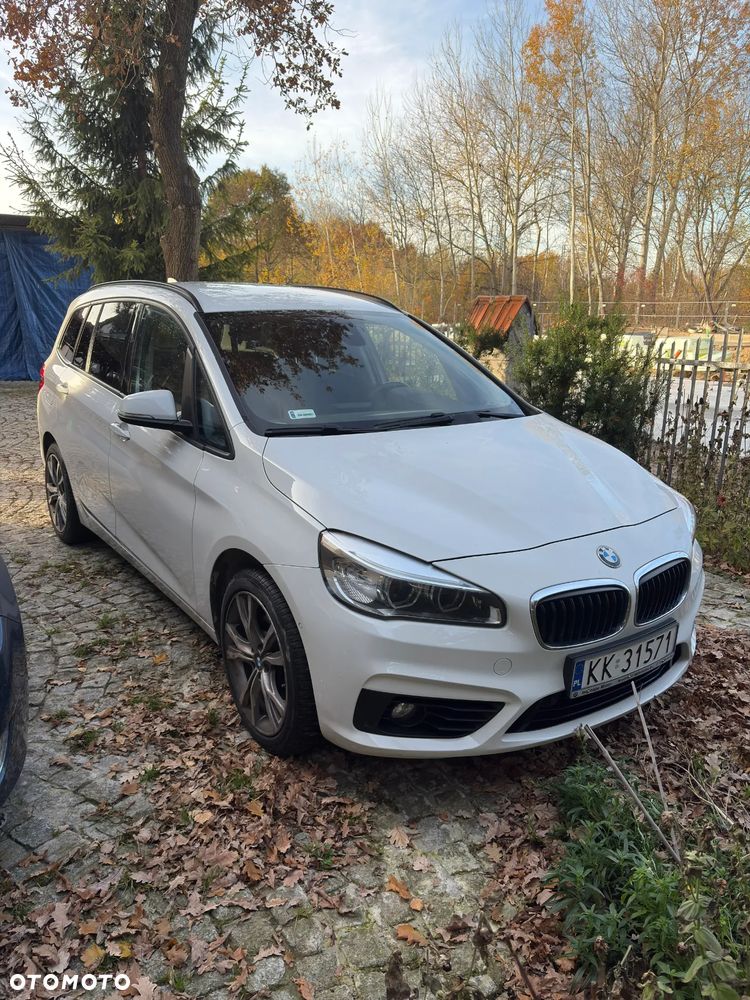 BMW Seria 2 218i - 1