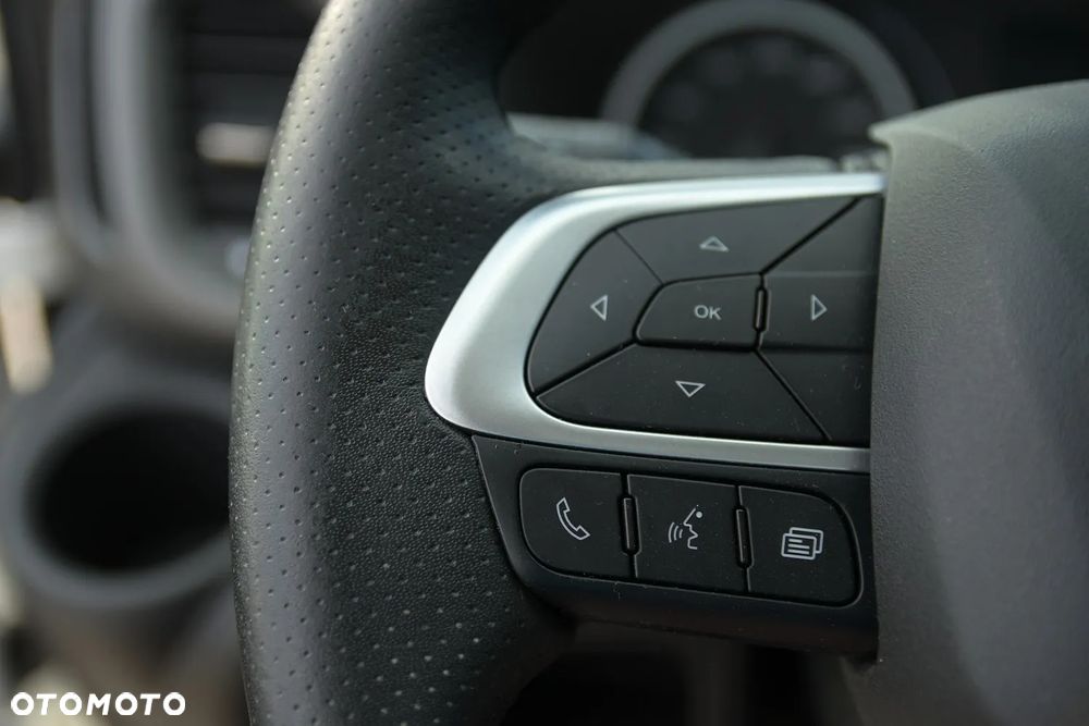 Iveco DAILY 35-180 * AUTOLAWETA * BOGATA * WYJĄTKOWO ZADBANA! - 24