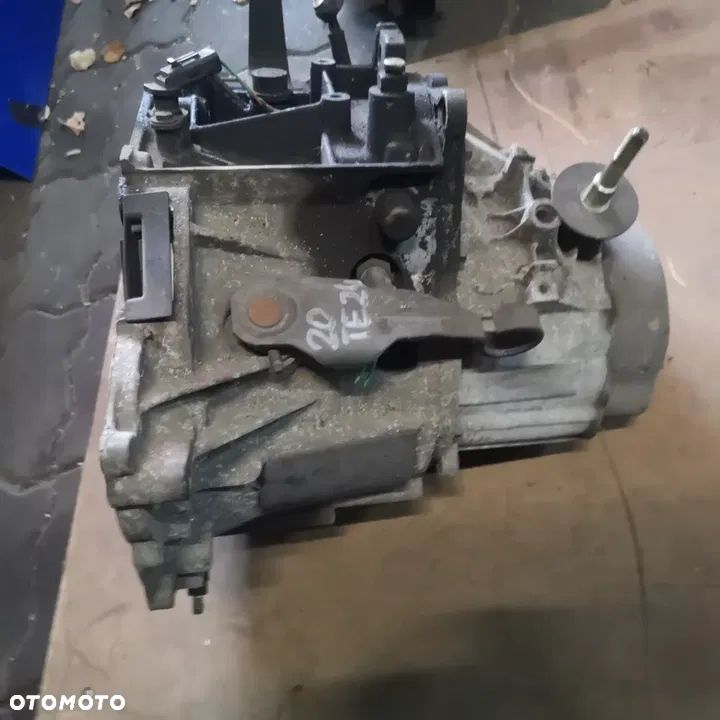 SKRZYNIA BIEGÓW BERLINGO PARTNER 1,9 D DW8 20TE49 - 3