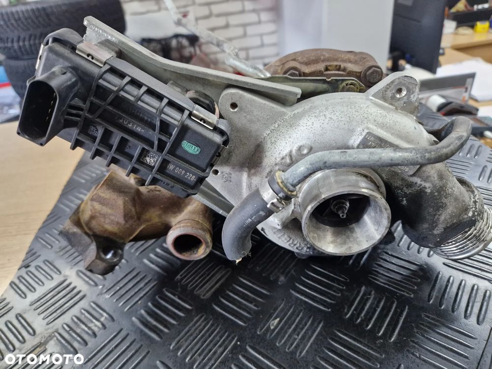 TURBOSPRĘŻARKA 30757080 VOLVO S60 I V70 II S80 I XC70 I XC90 I 2.4 D5 - 1