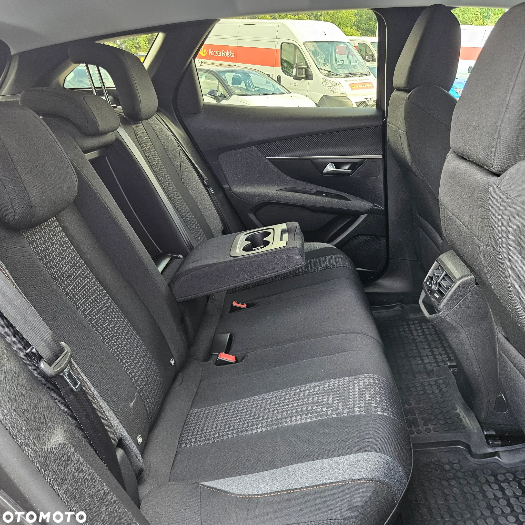Peugeot 3008 1.2 PureTech Active Pack S&S - 12