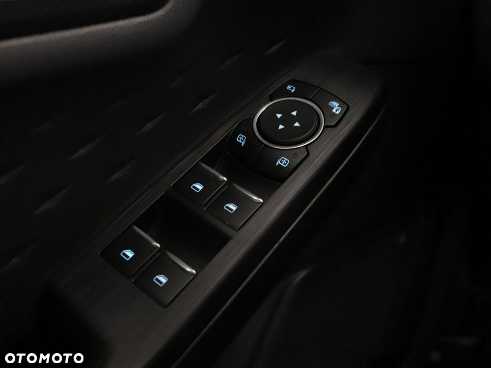 Ford Kuga 2.5 Duratec FHEV ST-LINE X - 37