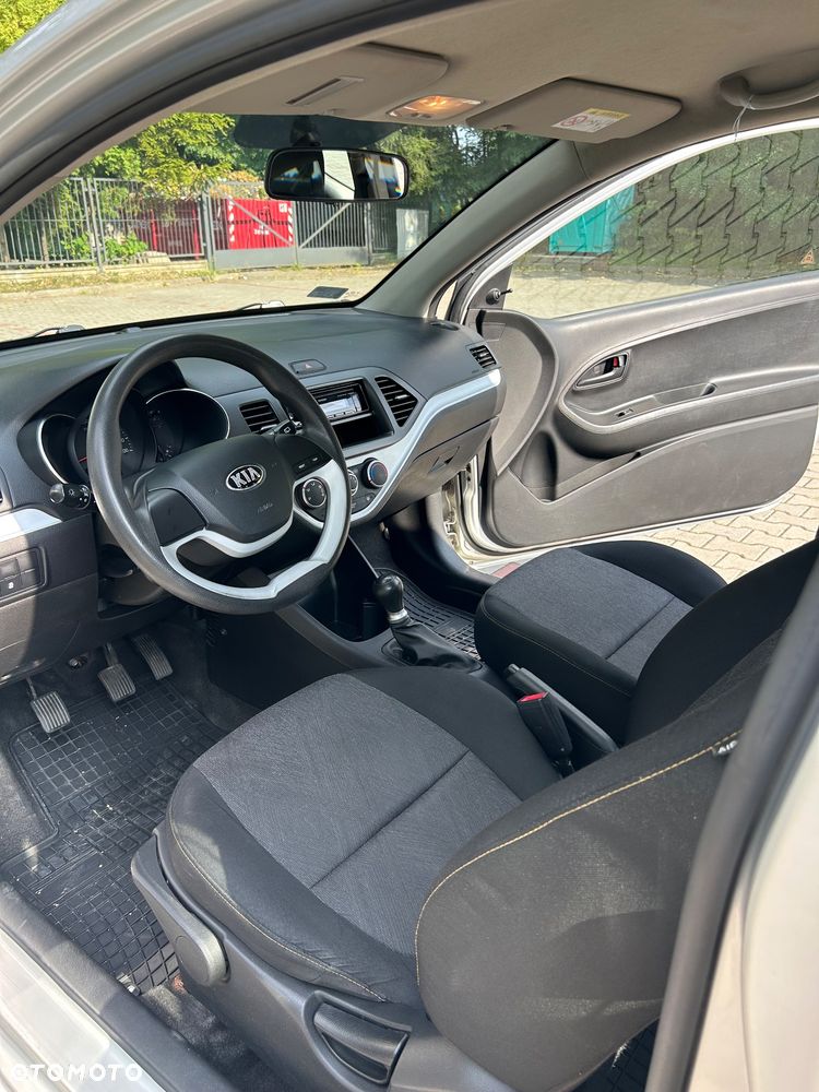 Kia Picanto 1.0 M - 10