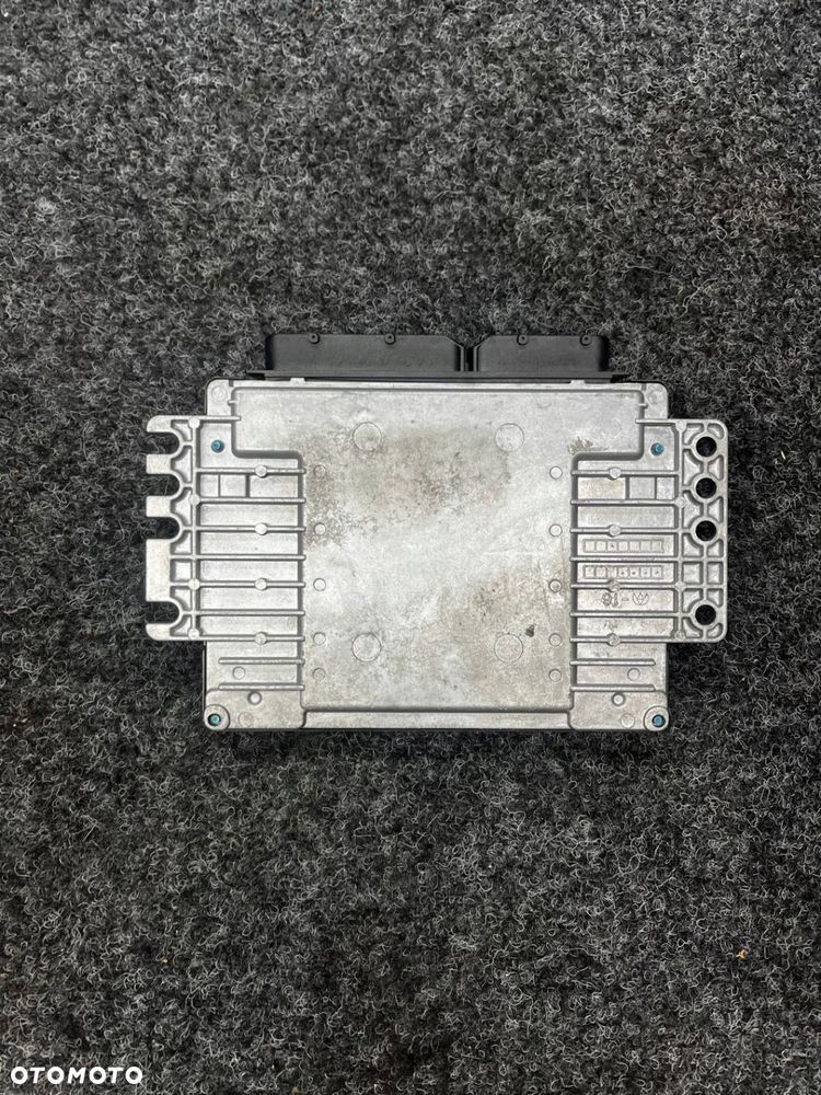 sterownik silnika nissan primera p12 1.8b MEC37030 - 4