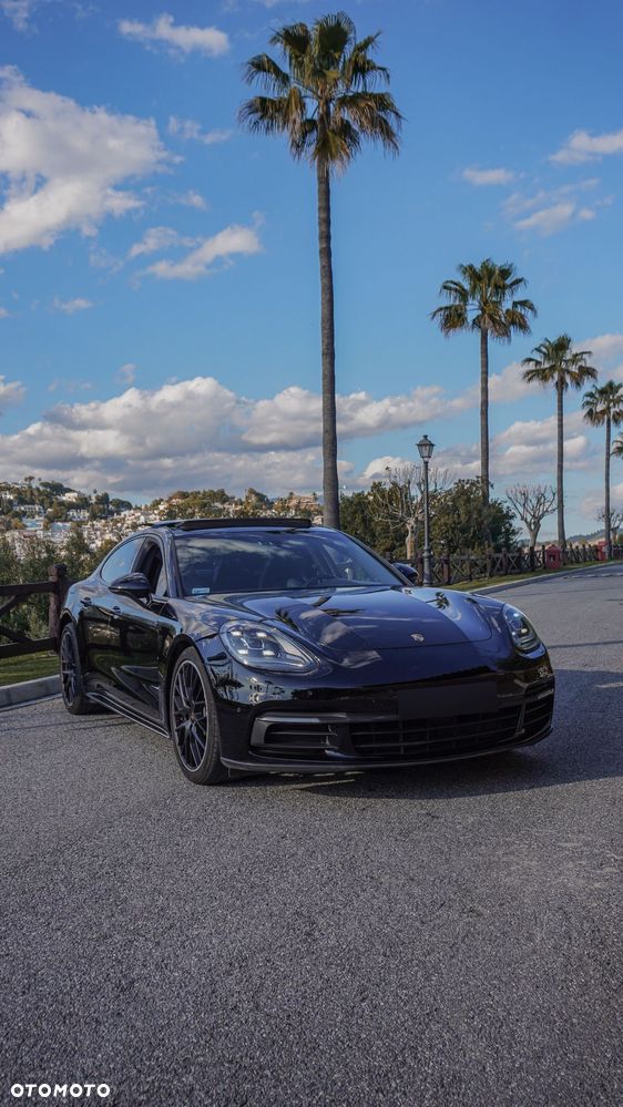 Porsche Panamera 4 - 1