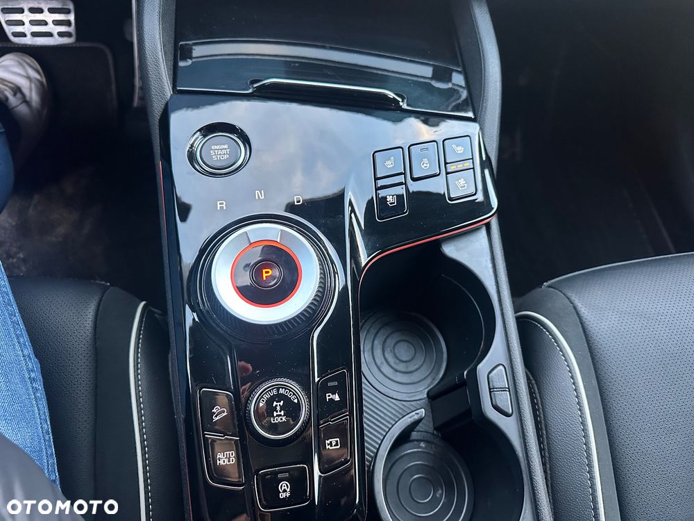 Kia Sportage 1.6 T-GDI MHEV Business Line 4WD DCT - 12