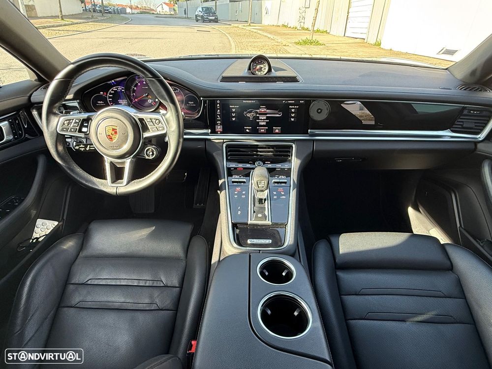 Porsche Panamera 4 S - 21