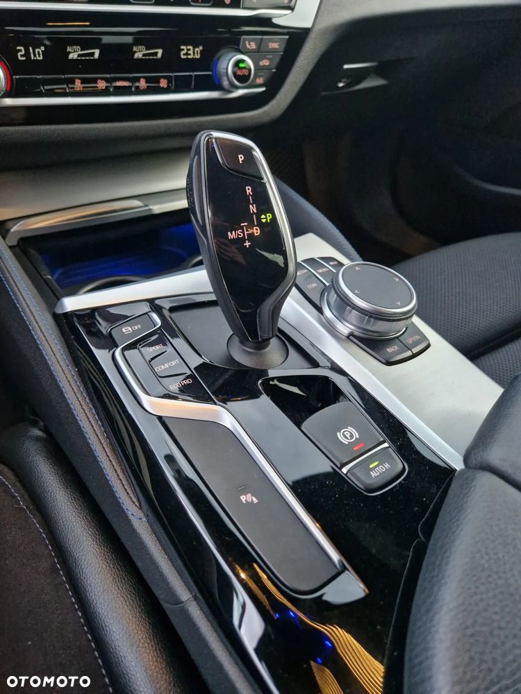BMW Seria 5 - 22