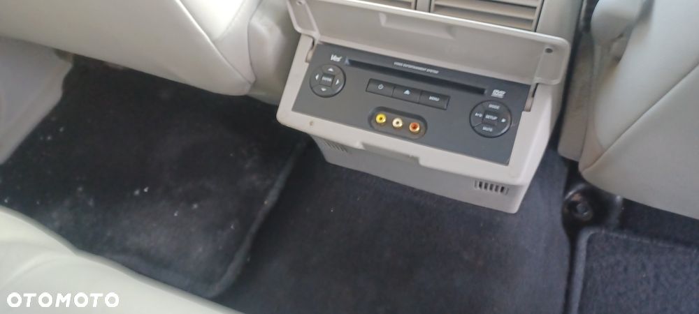 Jeep Commander 3.0 CRD DPF Automatik Overland - 14