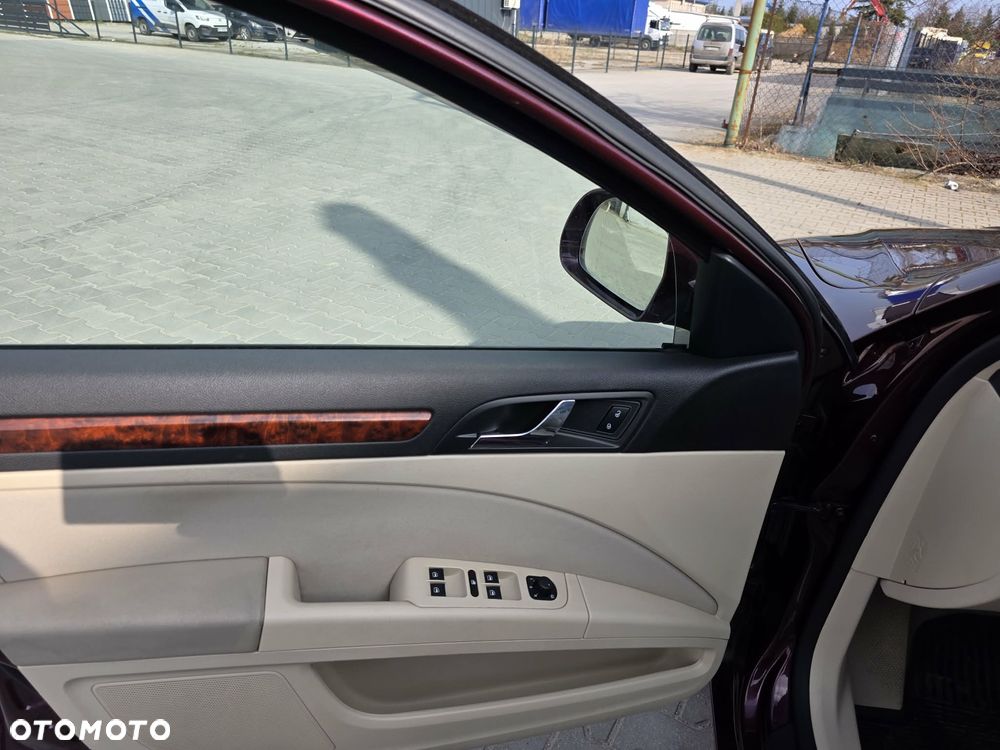 Skoda Superb 1.8 TSI DSG Comfort - 6