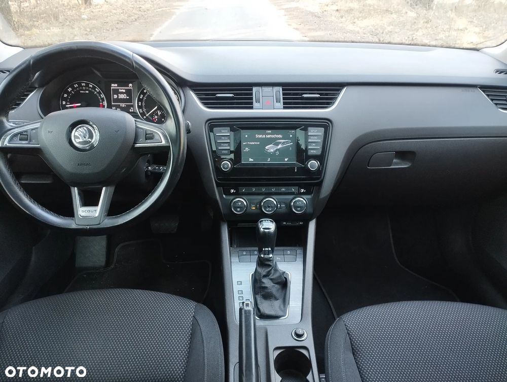 Skoda Octavia 2.0 TDI 4x4 DSG Scout - 13