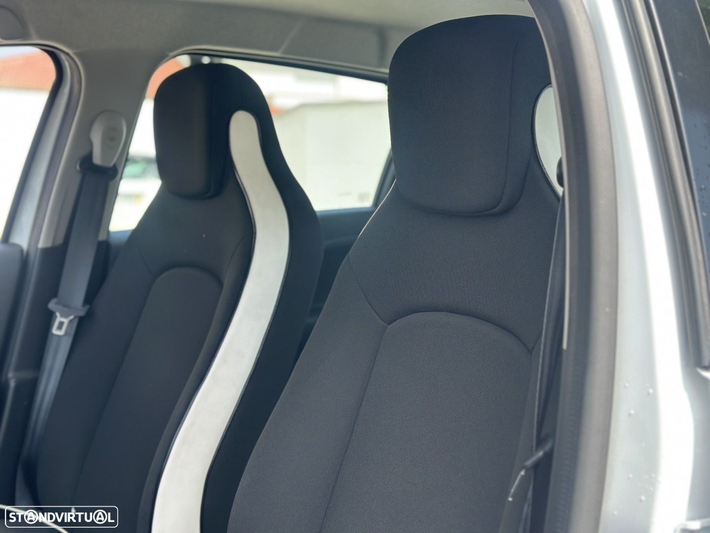 Renault Zoe (c/ Bateria) Z.E. 50 LIFE - 18