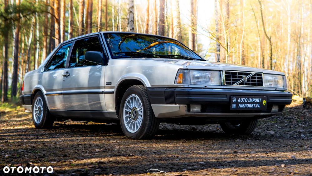 Volvo 780 - 23