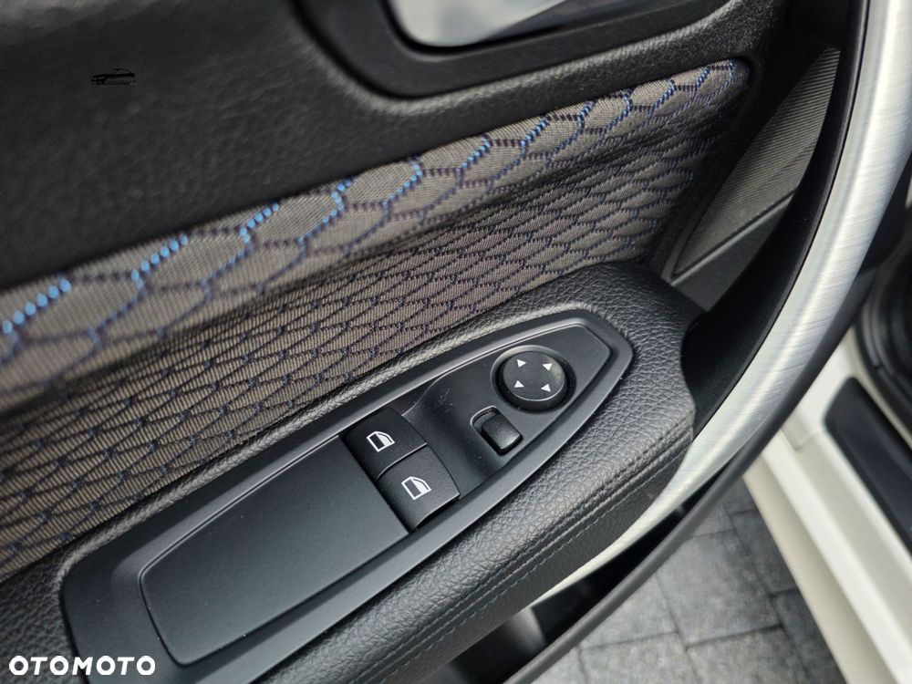 BMW Seria 1 - 40