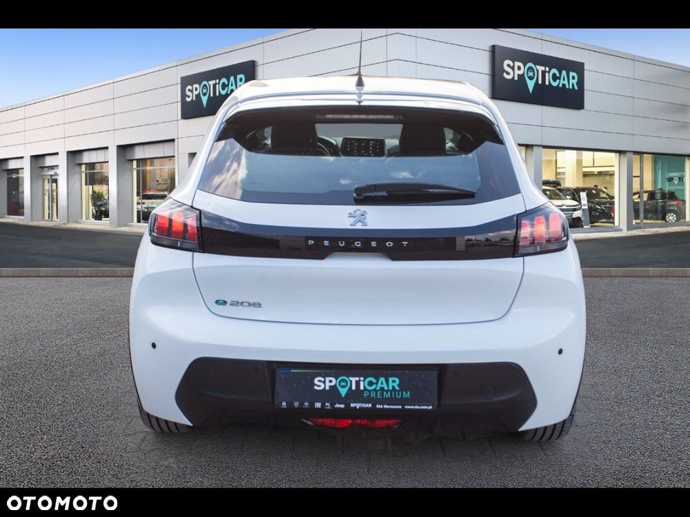 Peugeot 208 - 7