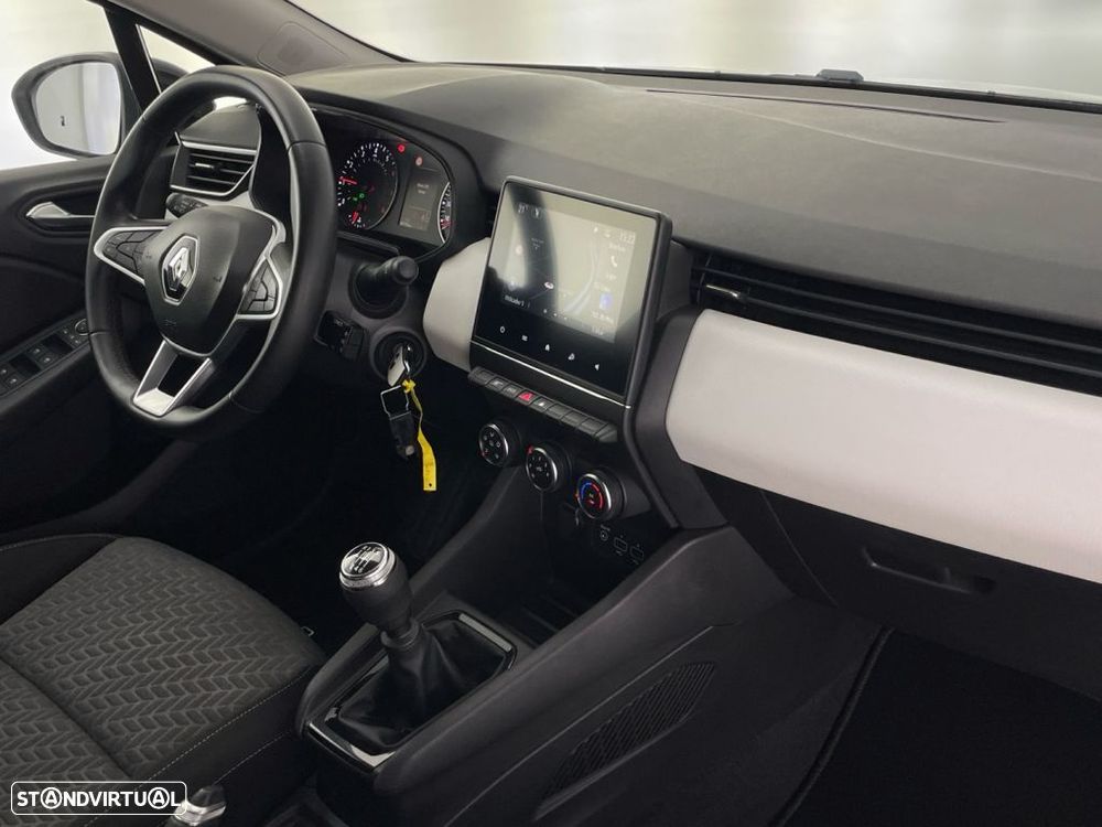 Renault Clio 1.0 TCe Evolution Bi-Fuel - 23