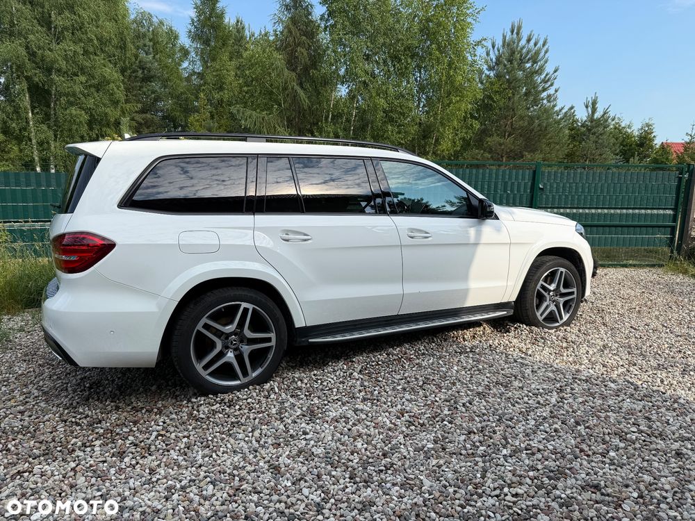 Mercedes-Benz GLS - 3