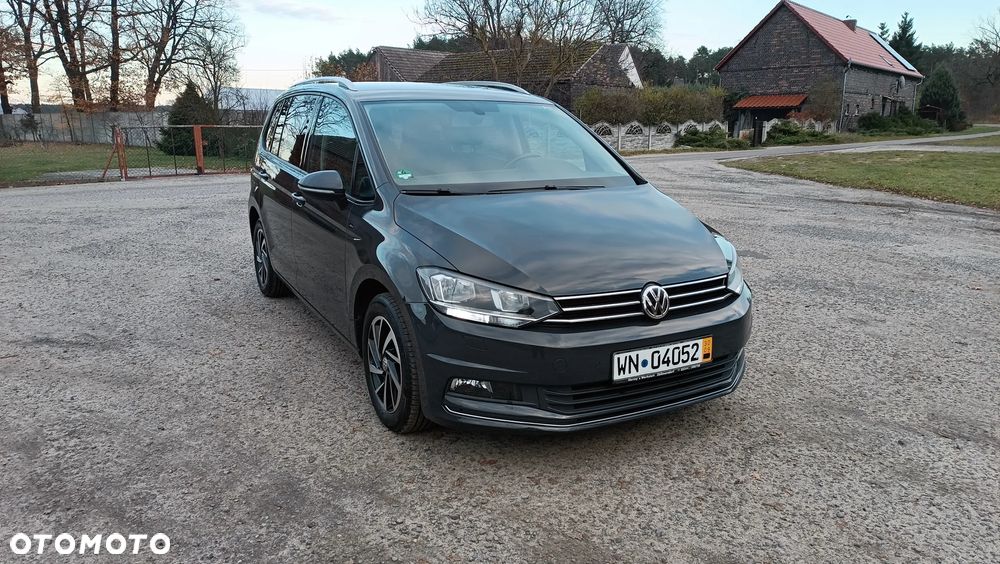 Volkswagen Touran 2.0 TDI SCR Join - 4