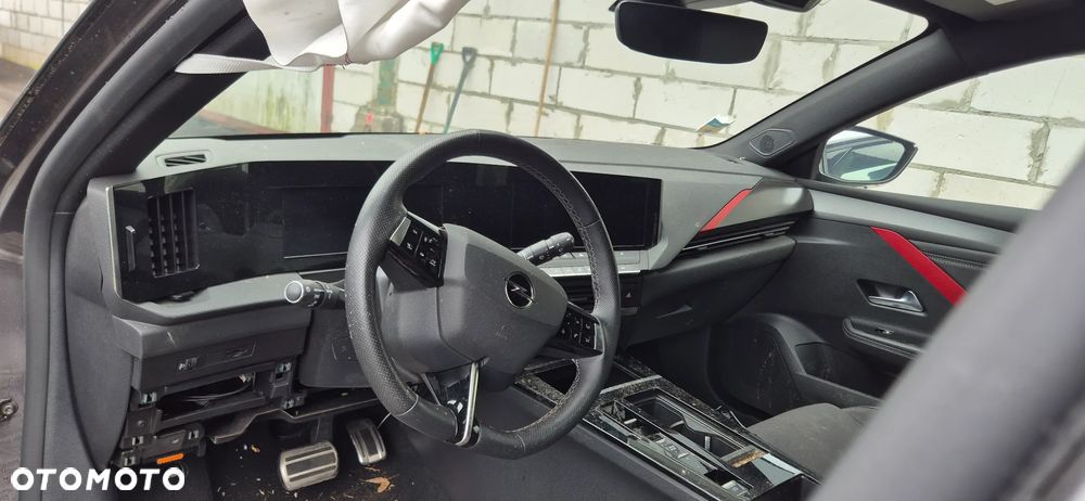 Opel Astra 1.2 T Elegance S&S - 16