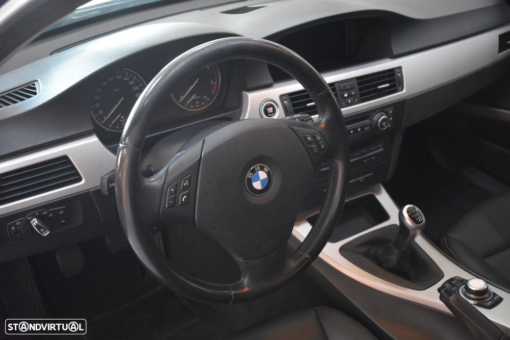 BMW 318 - 26