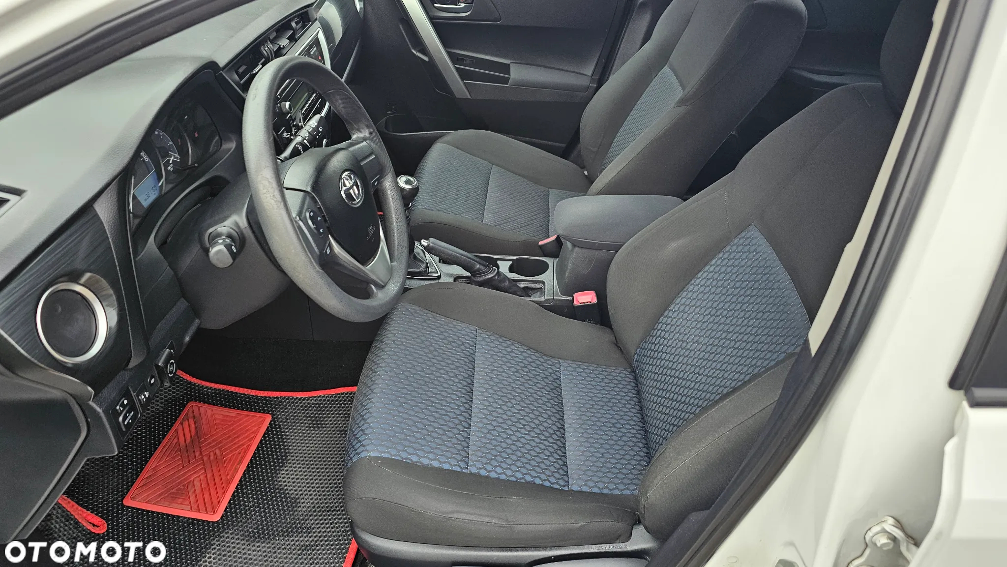 Toyota Auris 1.33 VVT-i Life Comfort - 13