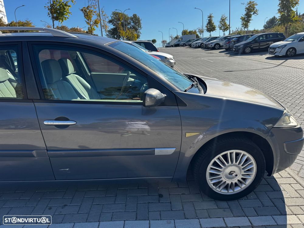 Renault Mégane Break 1.5 dCi Dynamique - 4