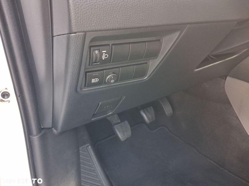 Toyota Yaris - 21