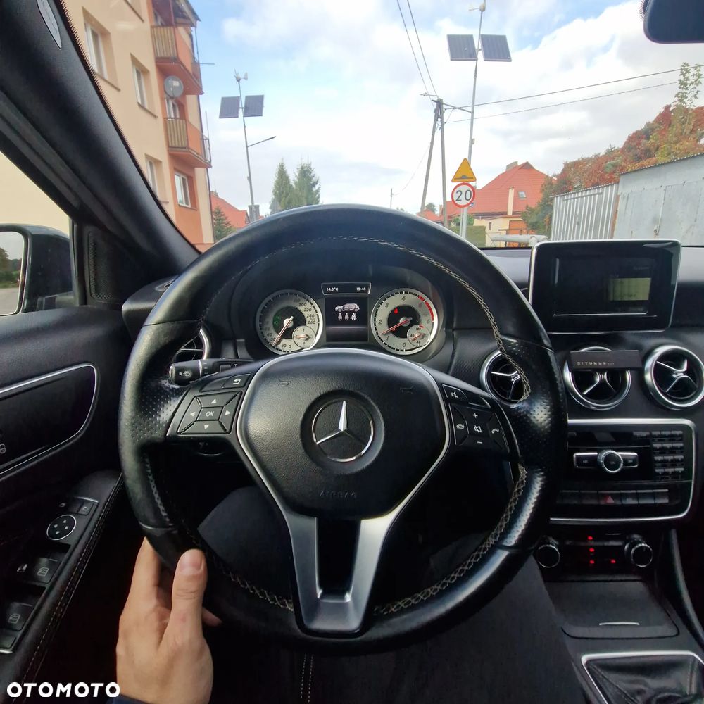 Mercedes-Benz Klasa A 180 d BlueEff Edition - 10