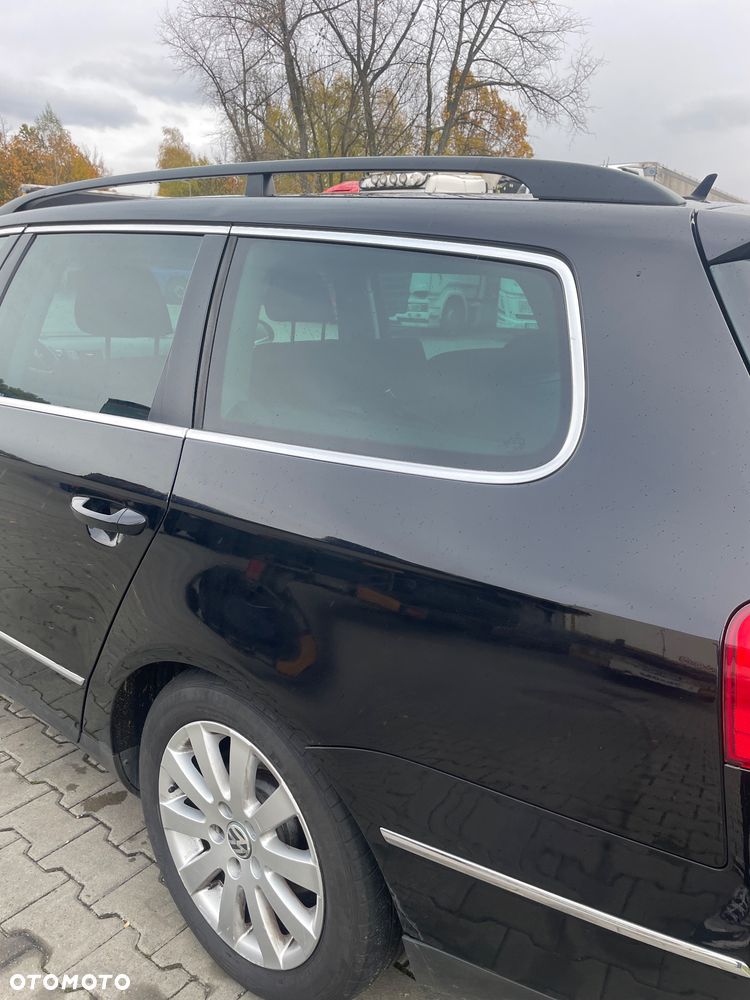 Volkswagen Passat 1.9 TDI Comfortline - 21