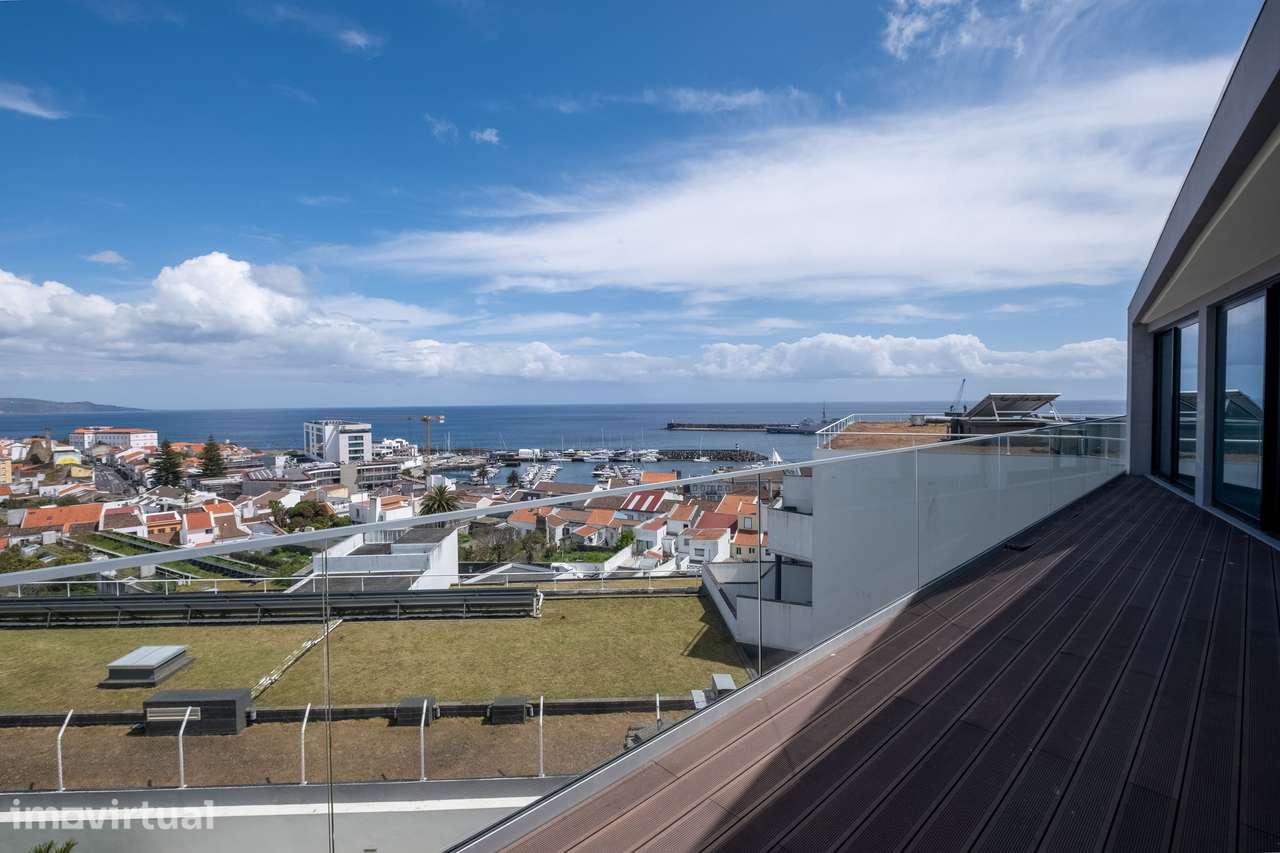 Penthouse T3 em São Pedro - Ponta Delgada - Grande imagem: 2/31