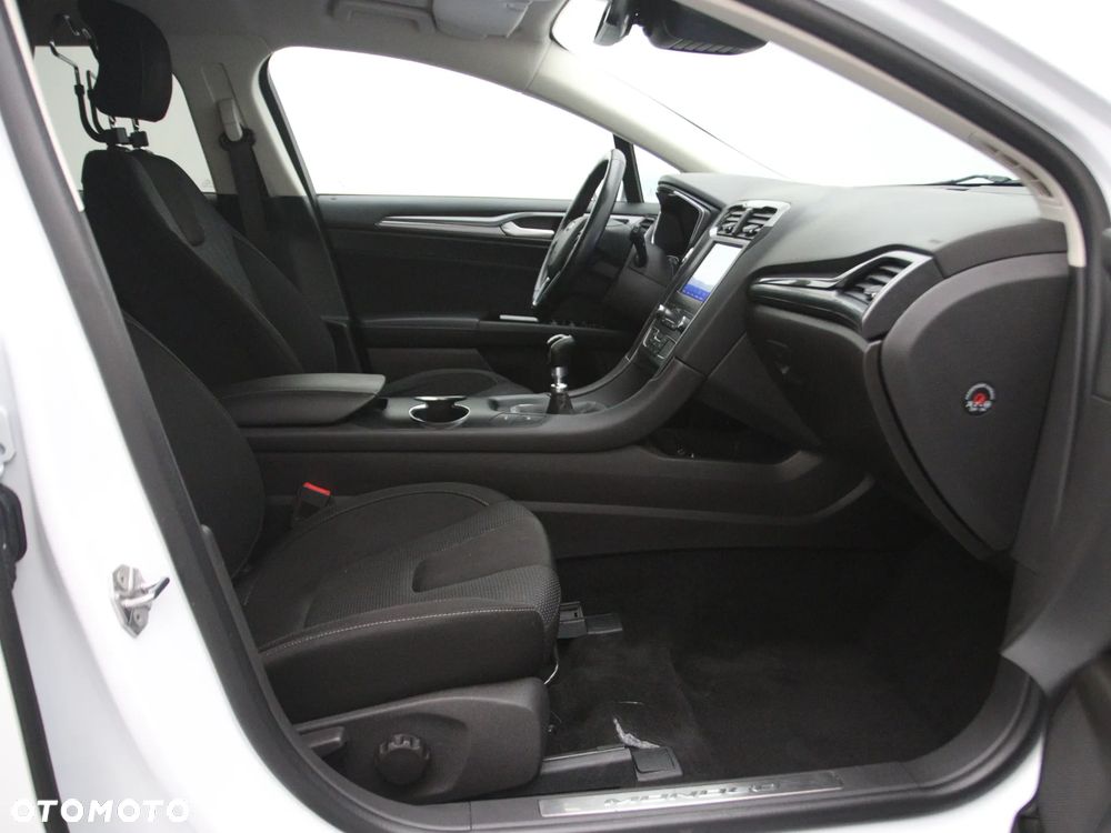 Ford Mondeo 2.0 TDCi STart-Stopp Titanium - 14
