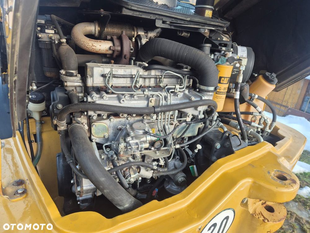 Caterpillar 906 CAT 908 M JAK NOWA 1600h - 16