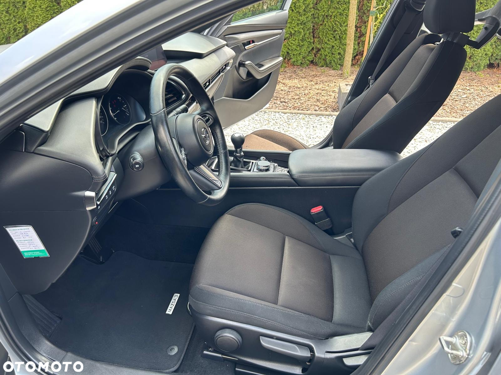 Mazda 3 e-SKYACTIV-G 2.0 M HYBRID 150 HOMURA - 30