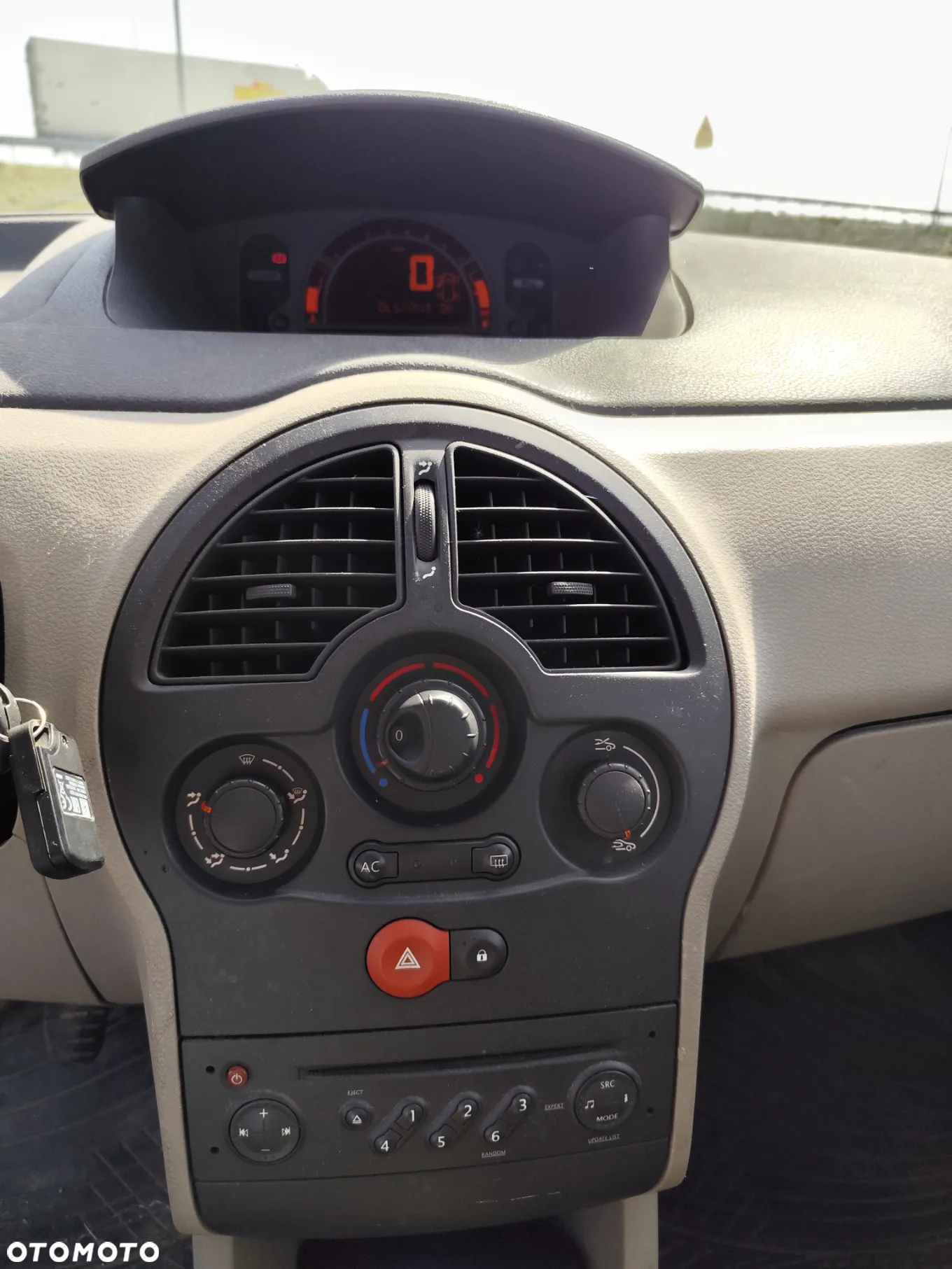 Renault Modus 1.2 16V Expression - 8