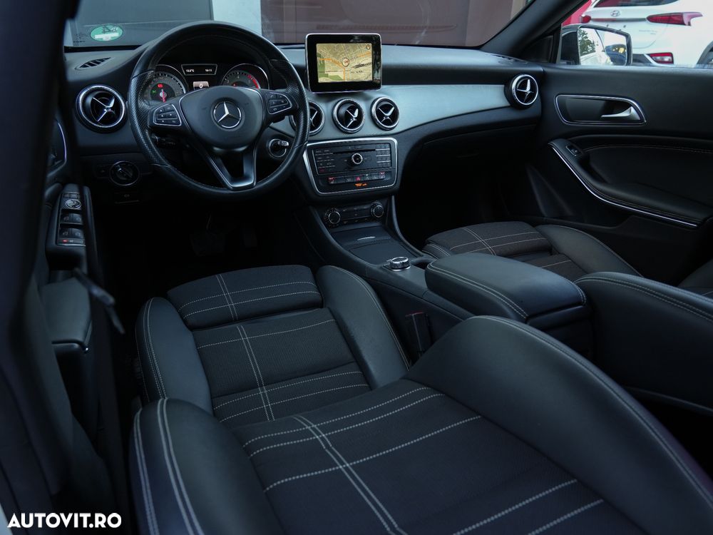 Mercedes-Benz CLA 220 d 7G-DCT Peak Edition - 14