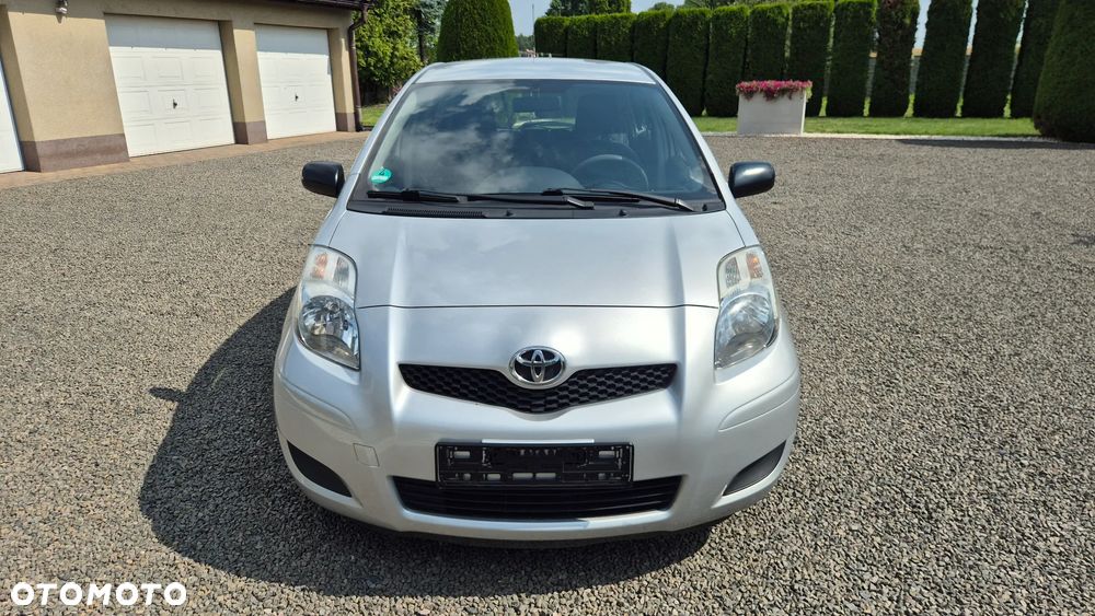 Toyota Yaris 1.0 VVT-i - 11
